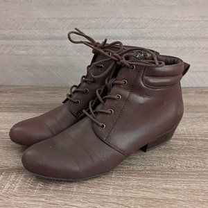 YUU Tang Brown Boots Size 7 M Retro Lace Up Fold Over Side Zip